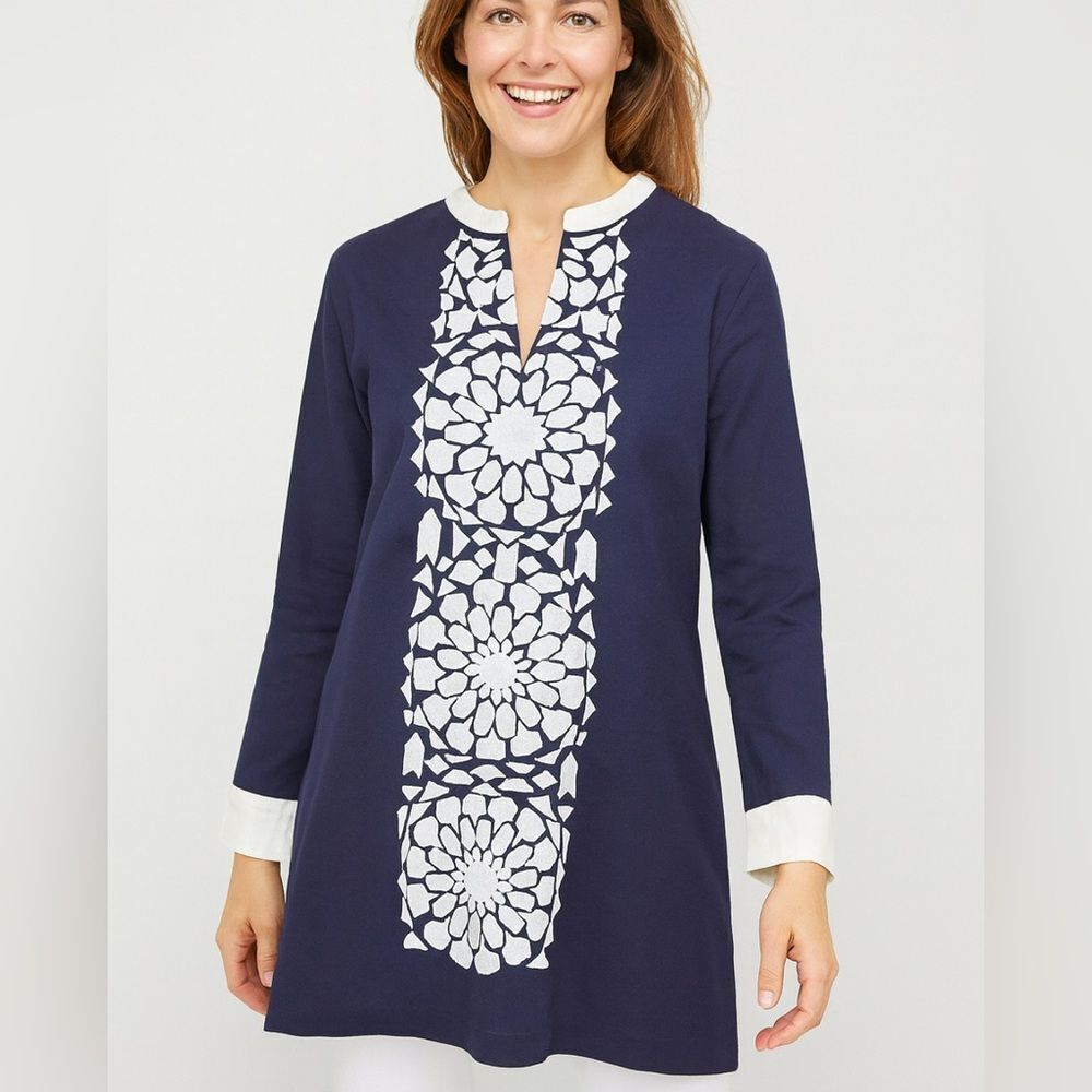 Vineyard Vines Blue/White 3/4 Sleeve Appliqué Tunic Top Asymmetric Women’s Sz M